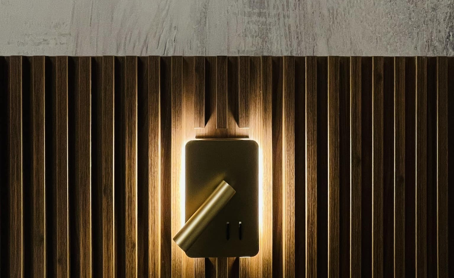 Lavorazione artigianale del legno su misura